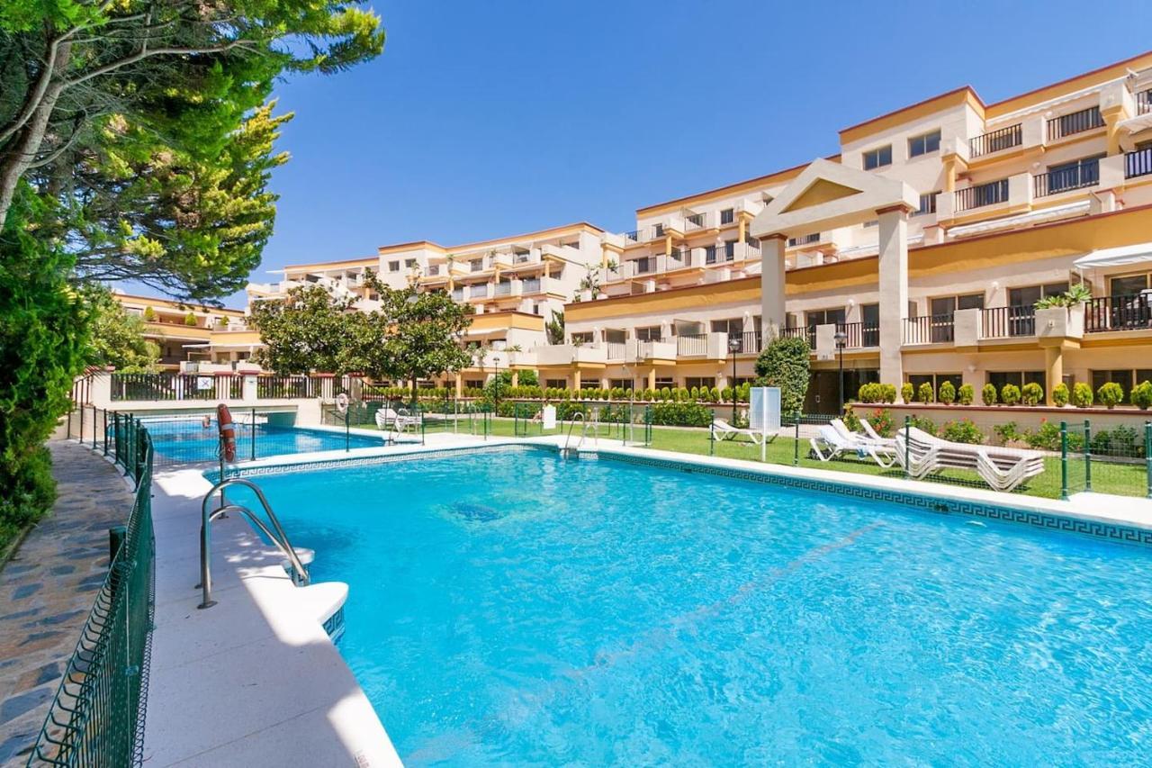 Oleholidays 224 Romana Playa Con Vistas Al Mar Marbella Bagian luar foto